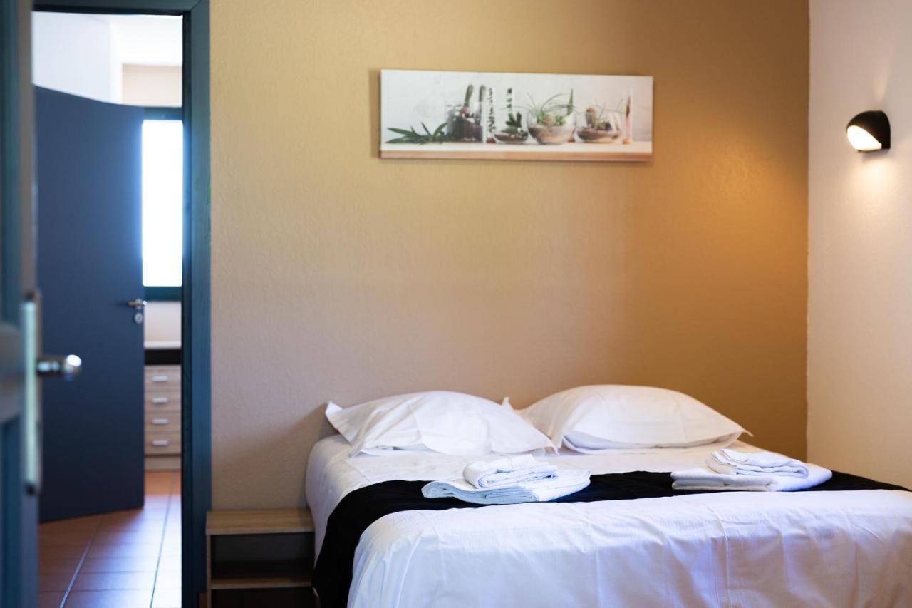 Appart'Hotel Les Lofts Du Grand Lac De Lozere Langogne Bagian luar foto