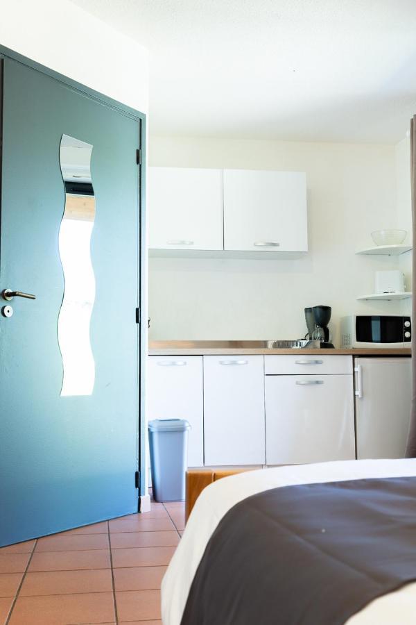 Appart'Hotel Les Lofts Du Grand Lac De Lozere Langogne Bagian luar foto